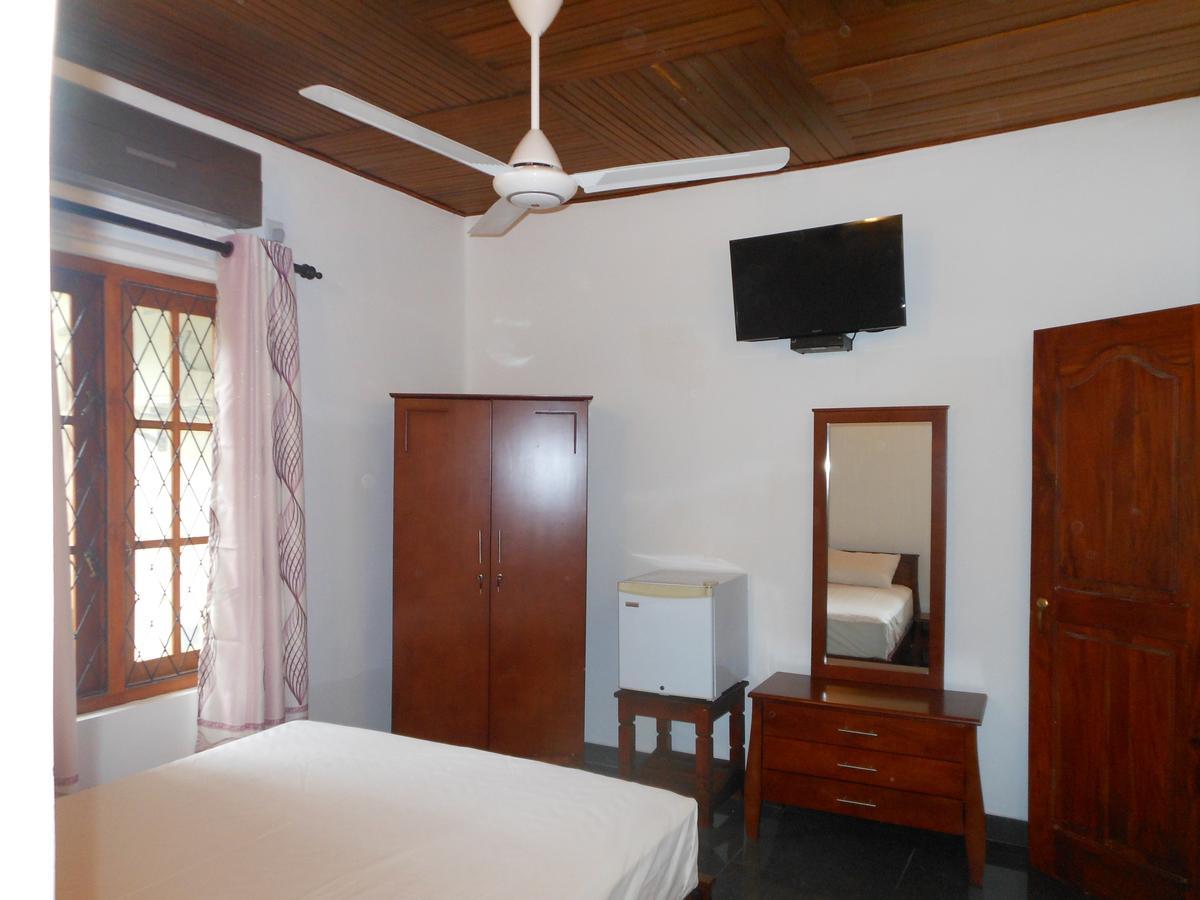 Lavender Hills Hotell Kandy Eksteriør bilde
