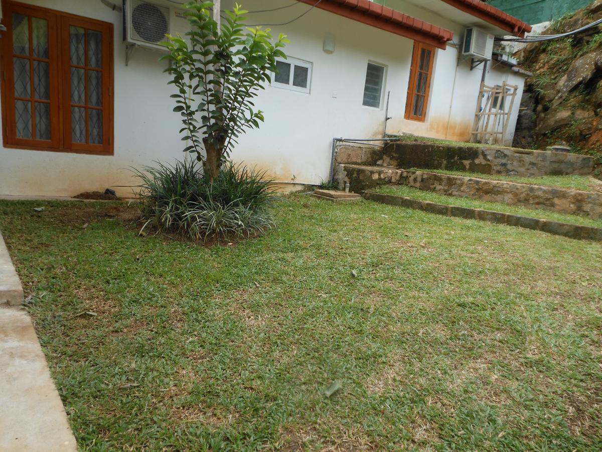 Lavender Hills Hotell Kandy Eksteriør bilde